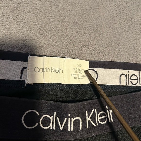 Calvin Klein men’s boxer briefs size L - Picture 2 of 3